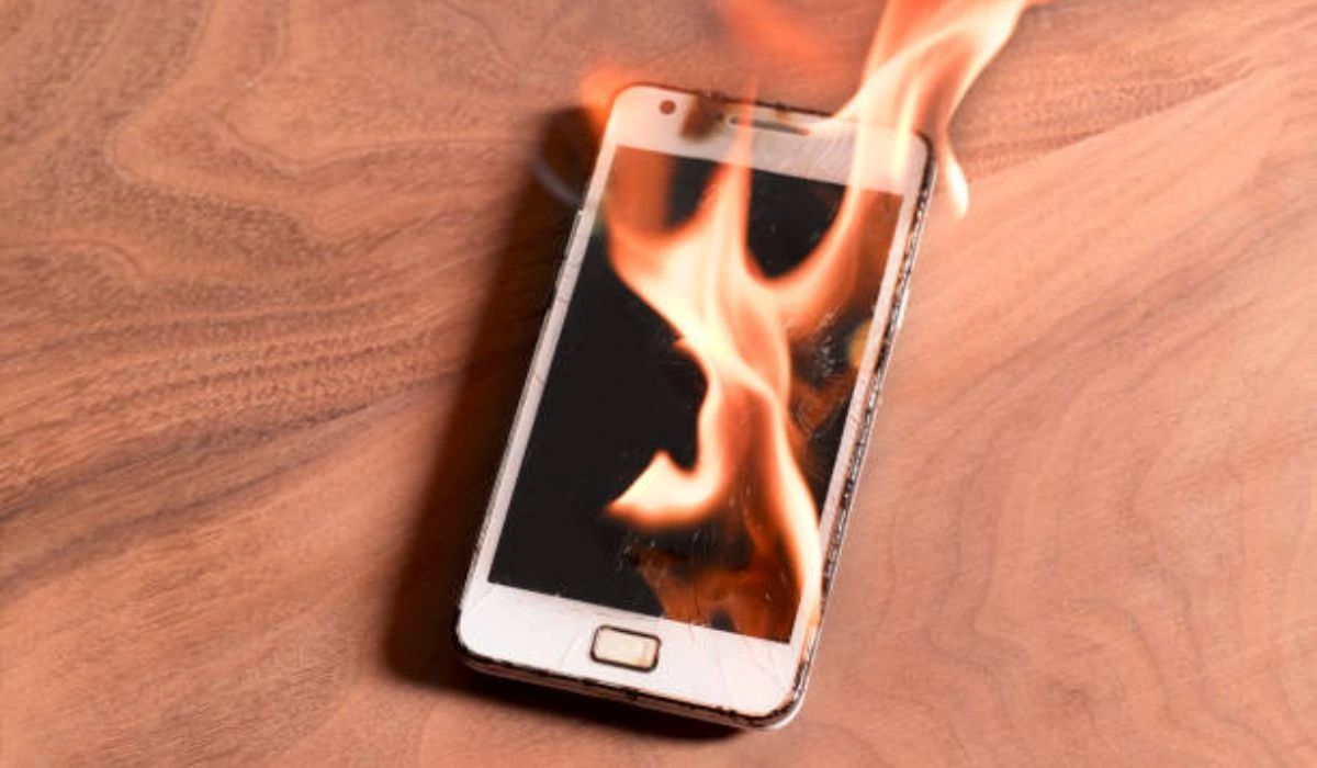 Smartphone Overheating Causes And Solutions